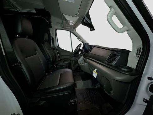 New 2026 Ford Transit 250 148 Medium Roof Extended AWD w/ Load Area Protection Package image 28