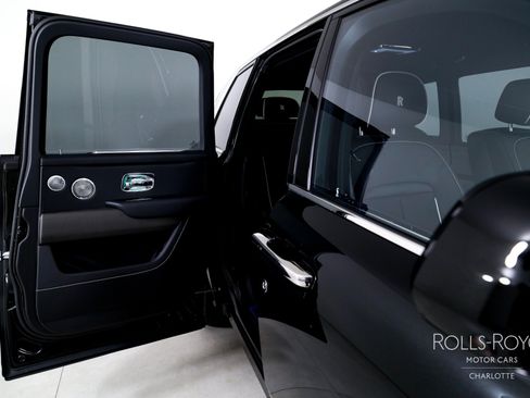 New 2026 Rolls-Royce Cullinan AWD/4WD image 29