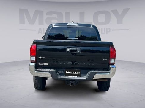 Used 2023 Toyota Tacoma SR5 AWD/4WD image 4