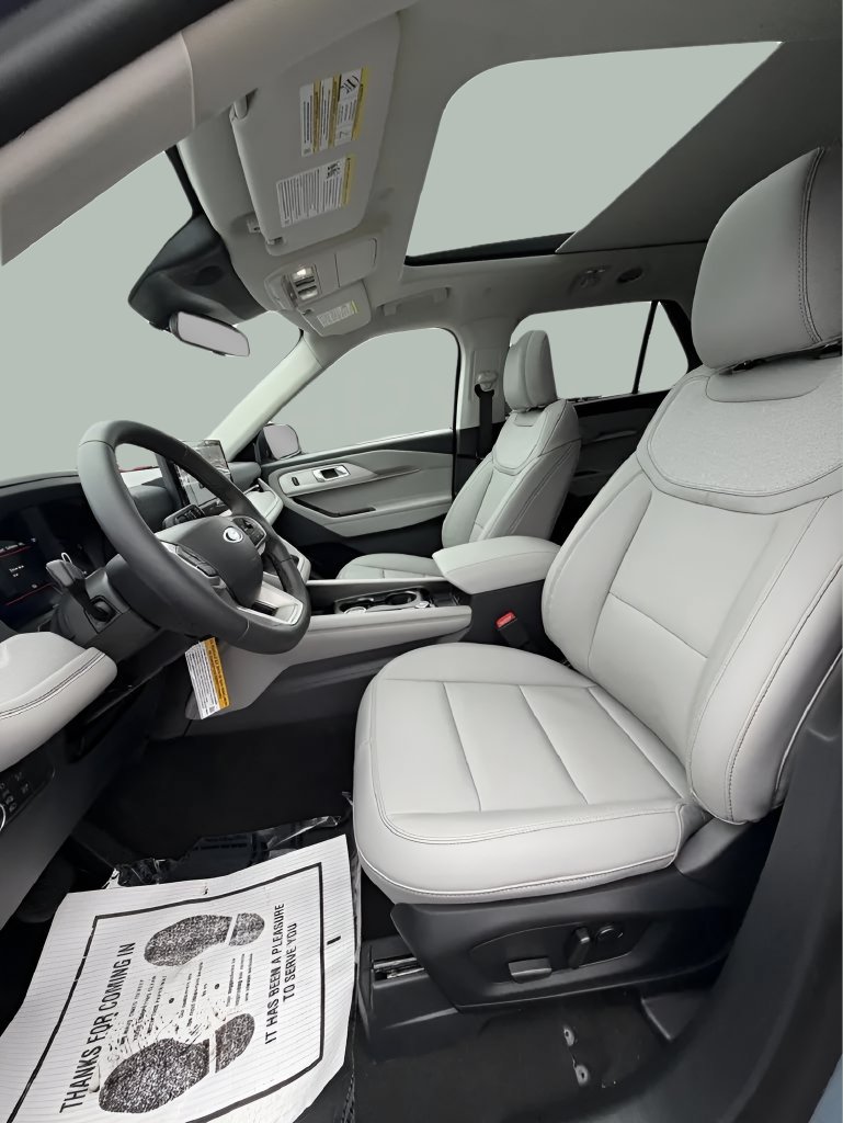 New 2026 Ford Explorer Active w/ Active Comfort Package AWD/4WD image 31