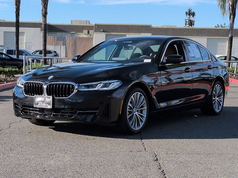 Certified 2023 BMW 530e image 5