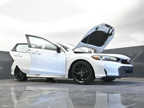 Used 2025 Honda Civic Sport image 43