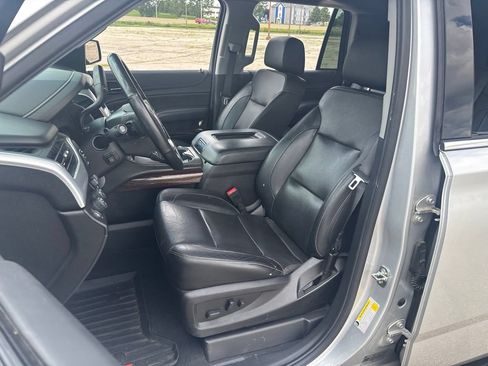 Used 2020 GMC Yukon SLT w/ Open Road Package AWD/4WD image 18