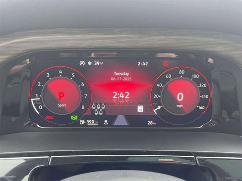 New 2025 Volkswagen Atlas SE image 26