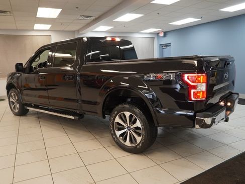 Used 2019 Ford F150 Lariat image 8
