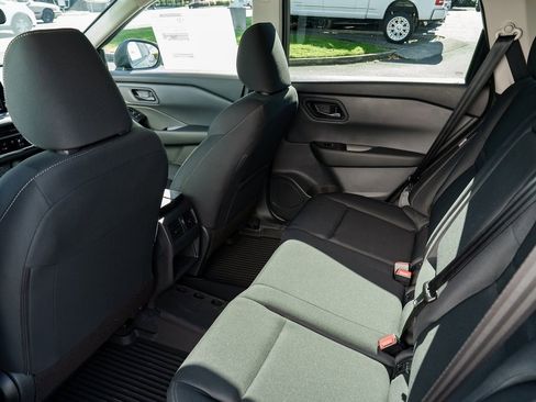 New 2026 Nissan Rogue S image 23