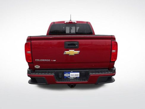 Used 2017 Chevrolet Colorado Z71 image 7