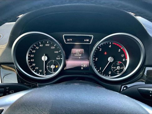 Used 2016 Mercedes-Benz GL 320 BlueTEC 4MATIC image 13