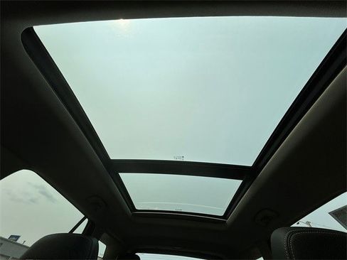 Used 2023 GMC Terrain Denali image 28