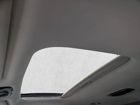 Used 2023 Hyundai Palisade SEL FWD image 16
