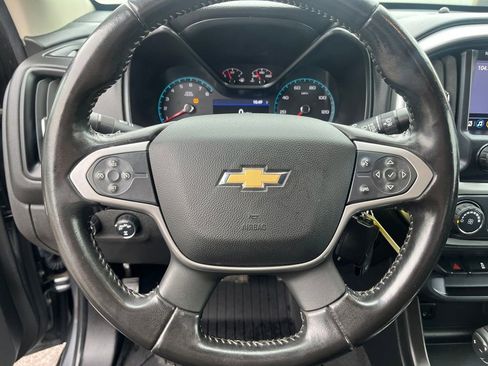Used 2020 Chevrolet Colorado LT w/ LT Convenience Package image 19