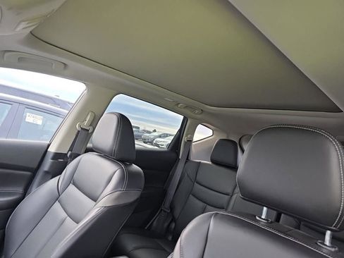 Used 2024 Nissan Murano SL FWD image 6