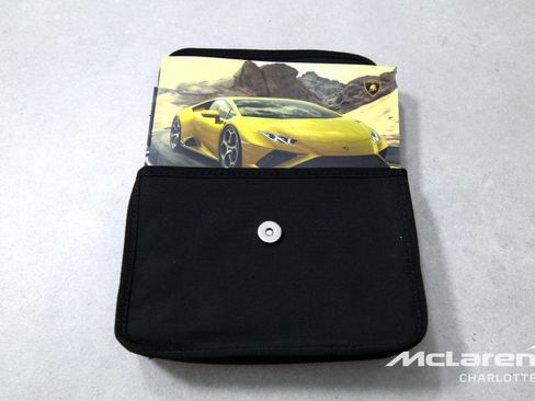 Used 2022 Lamborghini Huracan EVO RWD image 21