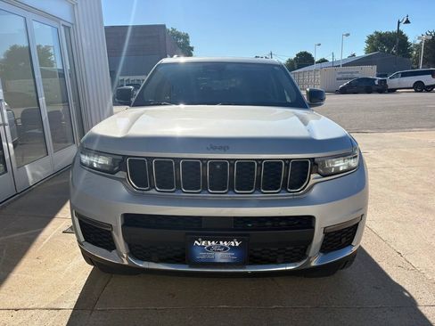 Used 2022 Jeep Grand Cherokee L Limited w/ Luxury Tech Group II AWD/4WD image 5