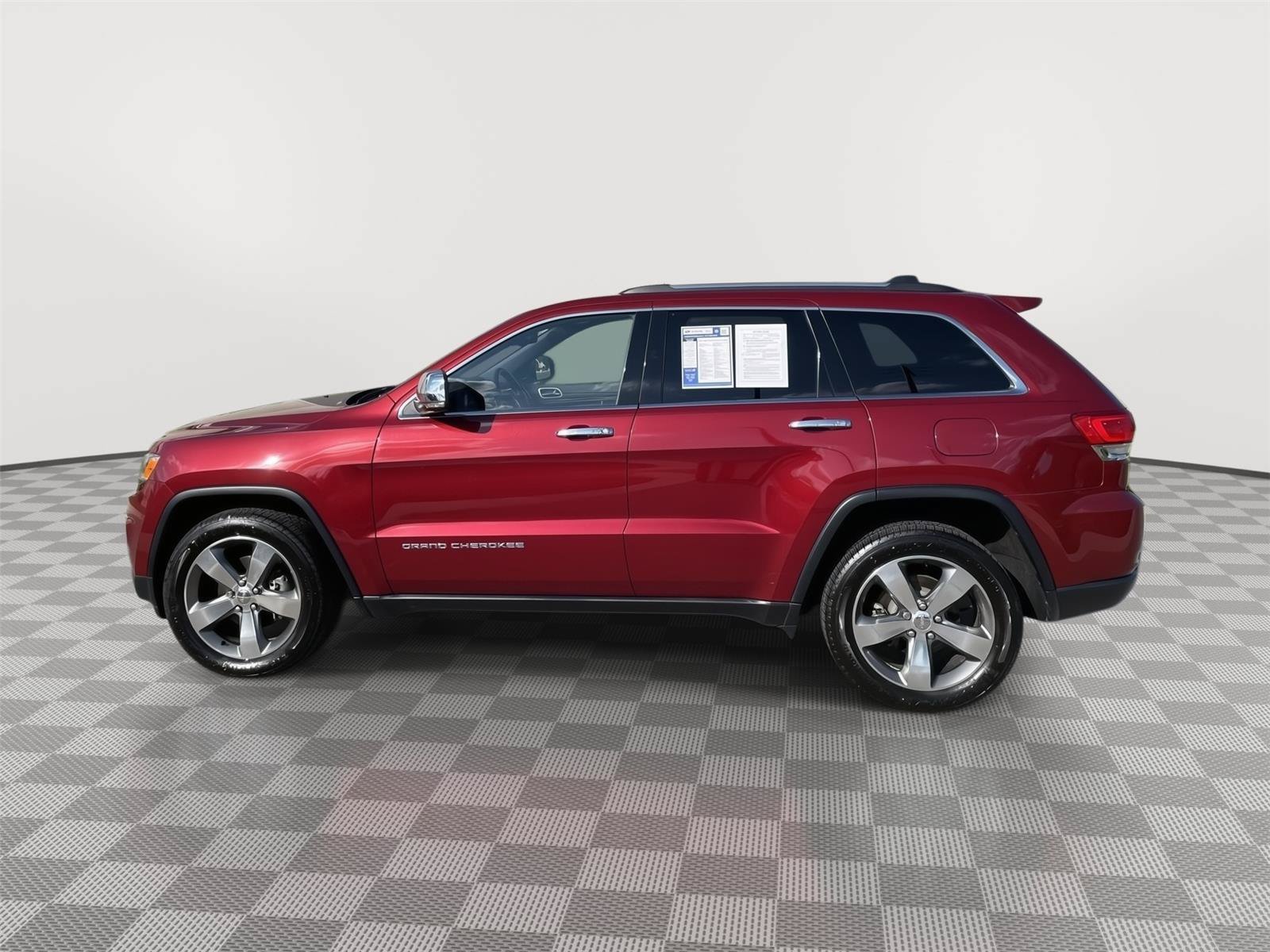 Used 2015 Jeep Grand Cherokee Limited AWD/4WD image 12