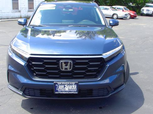 Used 2025 Honda CR-V LX image 27