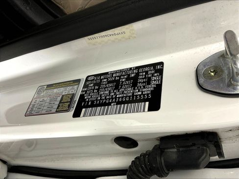 Used 2016 Kia Sorento FWD image 19