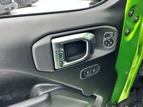 New 2026 Jeep Wrangler Sport S image 32