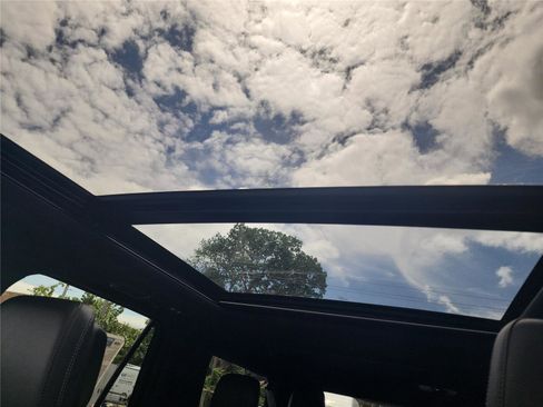 New 2026 Ford Expedition Max Platinum image 17