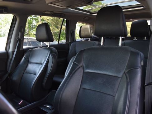 Used 2019 Honda Pilot Elite image 13