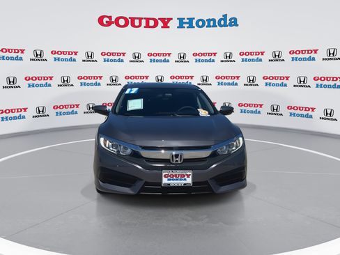 Used 2017 Honda Civic EX image 3