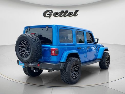 Used 2023 Jeep Wrangler Unlimited Sahara AWD/4WD image 5