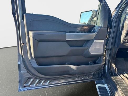 Used 2022 Ford F150 Lariat w/ Equipment Group 502A High image 10