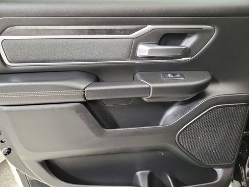 Used 2019 RAM 1500 Big Horn image 17