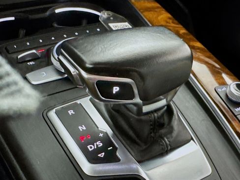 Used 2017 Audi A4 2.0T Premium Plus image 20