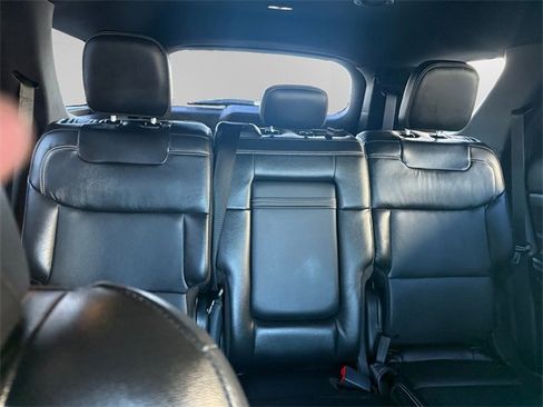 Used 2022 Ford Explorer ST w/ Equipment Group 401A image 13