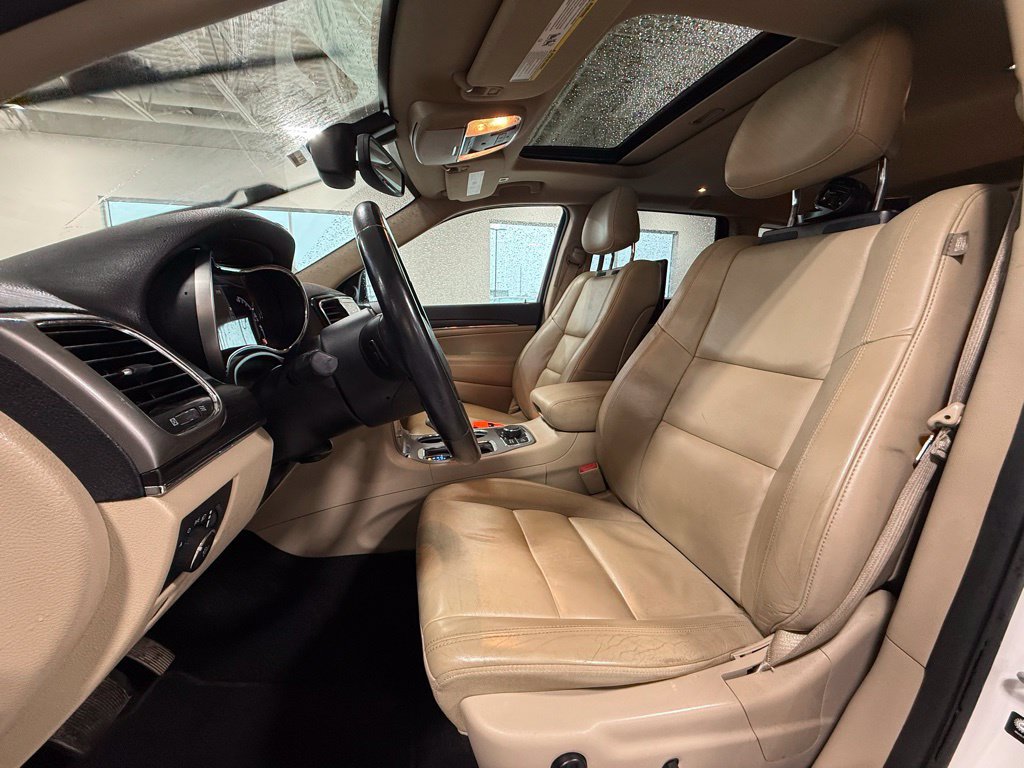 Used 2021 Jeep Grand Cherokee Limited AWD/4WD image 20
