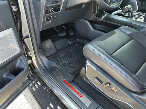 Used 2025 Ford F150 Raptor AWD/4WD image 24
