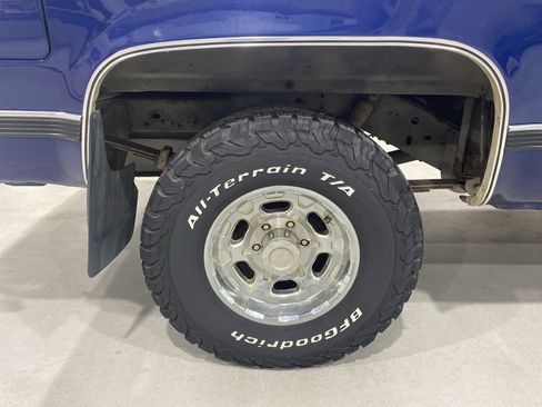 Used 1989 Chevrolet Blazer 4WD image 11