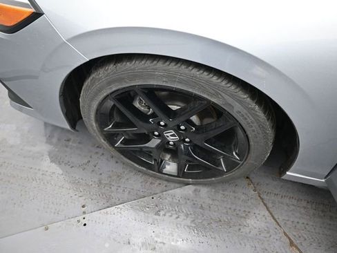 Used 2024 Honda Civic Sport image 32