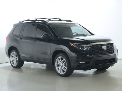 Used 2024 Honda Passport EX-L image 9