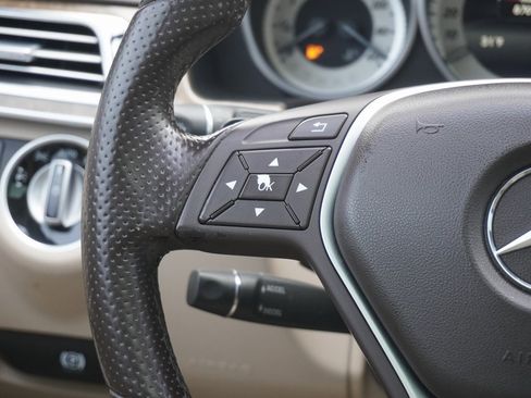 Used 2016 Mercedes-Benz E 350 Sedan image 14