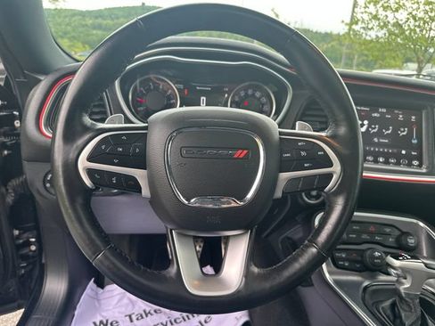 Used 2018 Dodge Challenger GT w/ Driver Convenience Group AWD/4WD image 13