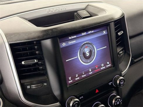 Used 2019 RAM 1500 Big Horn image 14