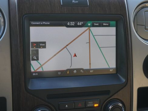 Used 2014 Ford F150 Lariat w/ Equipment Group 502A Luxury image 27