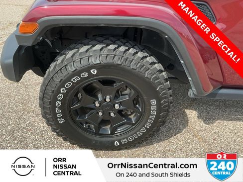 Used 2021 Jeep Gladiator Willys image 9