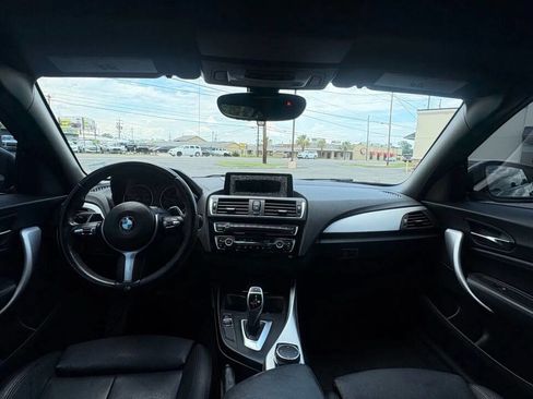 Used 2016 BMW M235i Convertible image 8