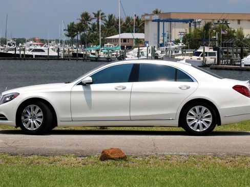Used 2015 Mercedes-Benz S 550 Sedan image 6