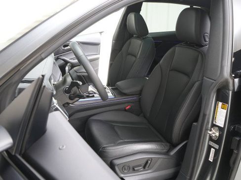 Used 2023 Audi Q8 Premium Plus w/ Premium Plus Package image 37