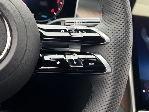 New 2026 Mercedes-Benz GLC 300 4MATIC image 30