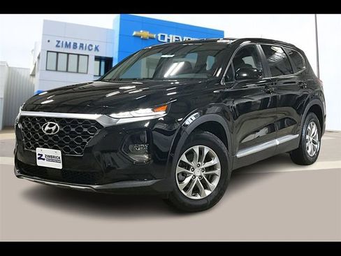 Used 2020 Hyundai Santa Fe SE image 3