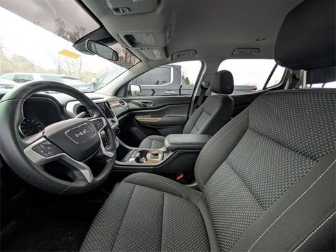 Used 2021 GMC Acadia SLE w/ Trailering Package image 11