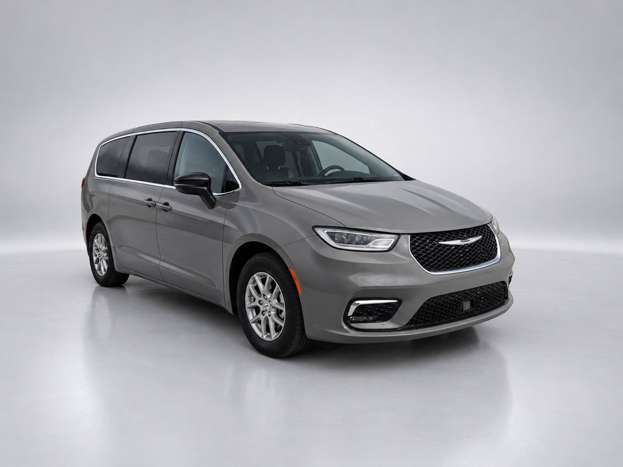 Used 2025 Chrysler Pacifica Select FWD image 7