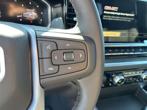 New 2026 GMC Sierra 1500 SLT image 30