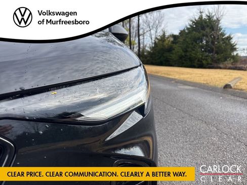 Used 2023 Buick Envision Essence w/ Technology Package I image 10