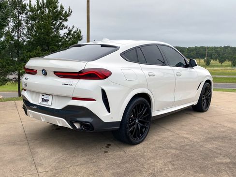 Used 2023 BMW X6 xDrive40i w/ M Sport Package AWD/4WD image 6